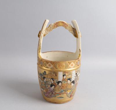 Satsuma Gefäß in Form eines Schaffes, Japan, Meiji Periode - Antiquitäten