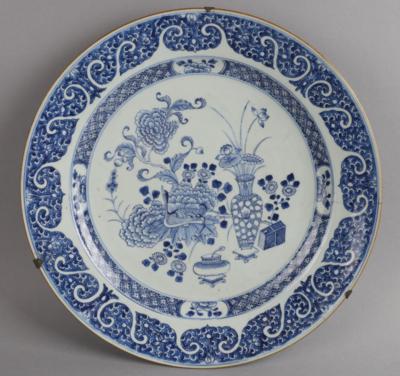 Blau-weißer Teller, China, 18. Jh., - Antiquariato