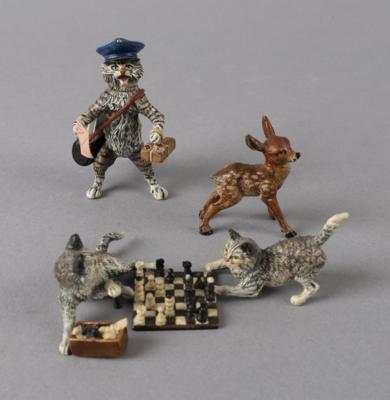 Wiener Bronze - 1 Katze als Briefträger, 2 Katzen Schachbrett, 1 Rehkitz, - Antiquariato
