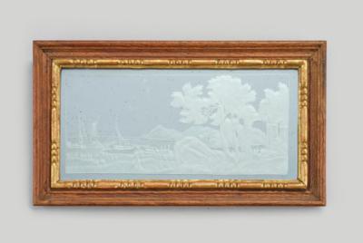Kleiner Spiegel mit geschnittener figurenreicher Szene in Landschaft, - Antiquitäten