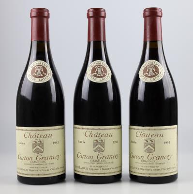 1992 Château Corton Grancey Grand Cru AOC, Maison Louis Latour, Burgund, 3 Flaschen - Wines and Spirits powered by Falstaff
