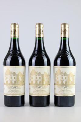 1993 Château Haut-Brion, Bordeaux, 93 Cellar Tracker-Punkte, 3 Flaschen - Die große Herbst-Weinauktion powered by Falstaff