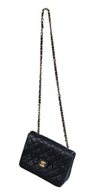 CHANEL Flap Bag - Vintage Mode und Accessoires