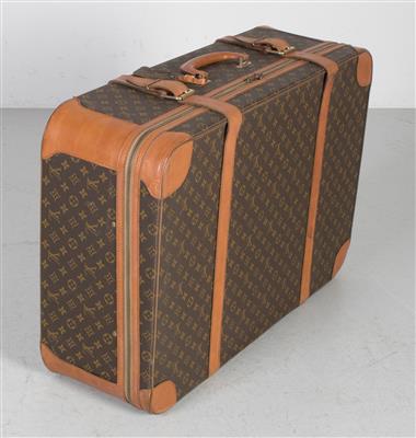 LOUIS VUITTON Tasche mit Schulterriemen - Vintage Mode und Accessoires für  Einsteiger 2018/12/14 - Realized price: EUR 900 - Dorotheum