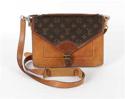 Vintage Louis Vuitton Danube Crossbody Bag – Frankie Collective