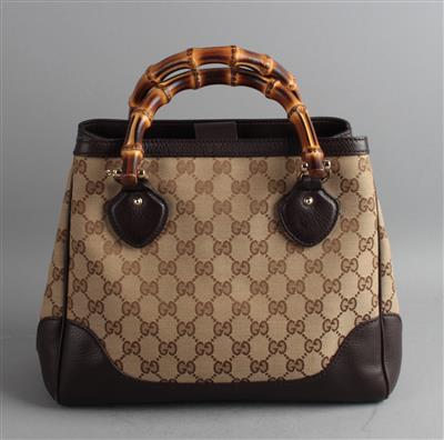 GUCCI Diana Bamboo, - Handbags & Accessories