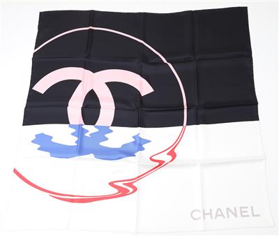 CHANEL Tuch, - Handbags and Accessories