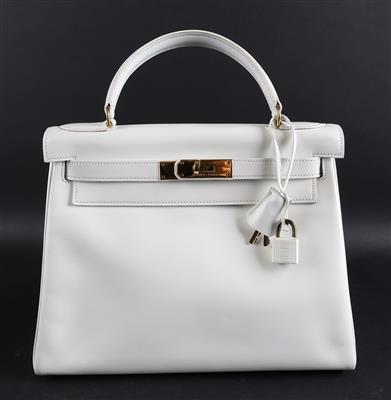 Hermès Kelly Retourné 28, - Handtaschen und Accessoires 2021/10/07 -  Realized price: EUR 5,500 - Dorotheum
