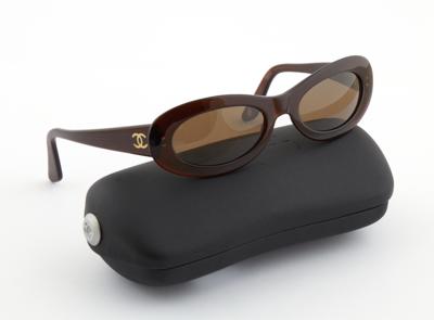 CHANEL Sonnenbrille, - Handbags & accessories