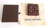 LOUIS VUITTON Takashi Murakami Monogram Cherry Pochette, - Handtaschen &  Accessoires 2022/10/12 - Realized price: EUR 850 - Dorotheum