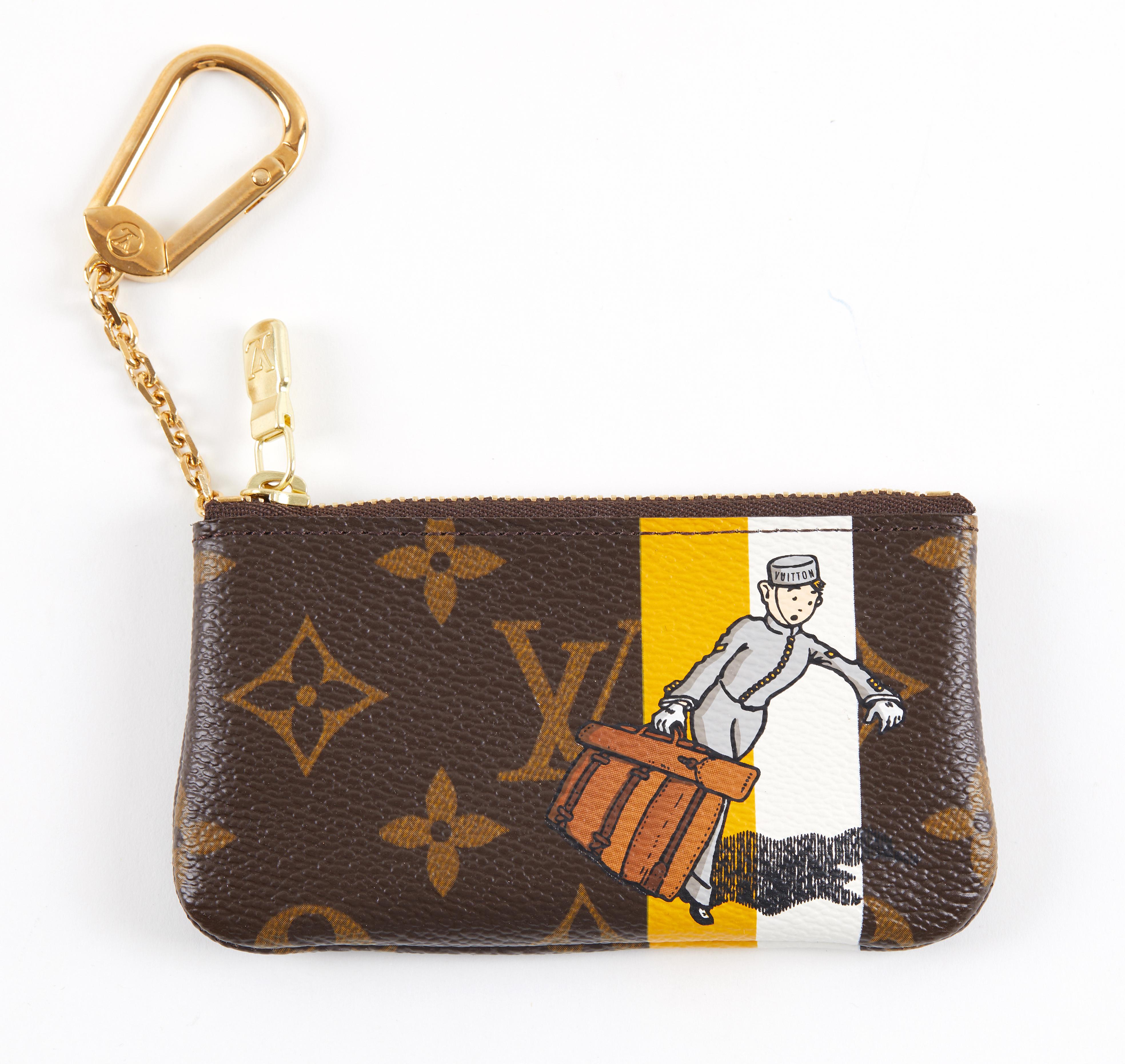 5 Ways to Use the Louis Vuitton Key Cles/Pouch 