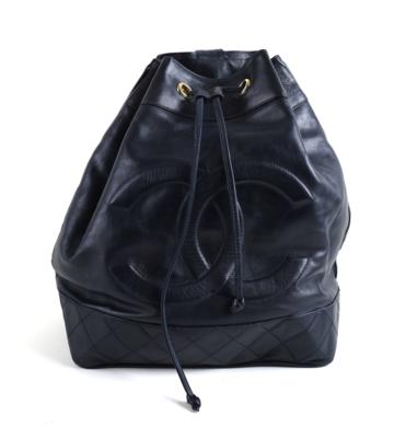 CHANEL Bucket Bag, - Handbags & accessories