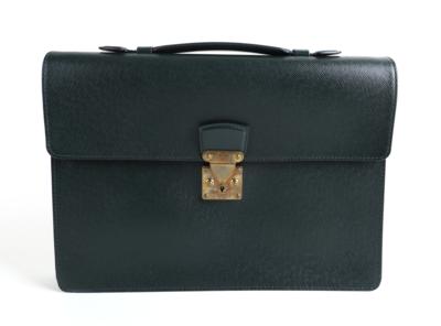 LOUIS VUITTON Serviette Courad, - Handbags & accessories
