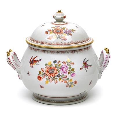 Du Paquier lidded terrine, - Sklo, Porcelán