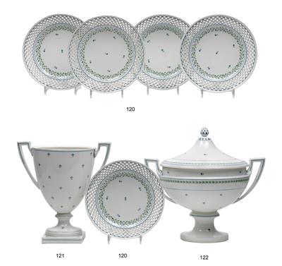 Six lattice-work plates, - Vetri e porcellane