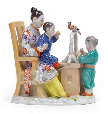 A Japanese group, - Vetri e porcellane