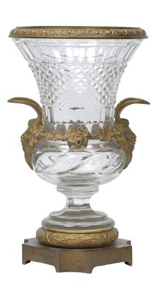 Vase mit "bronze doré" Montierung, - Glas und Porzellan