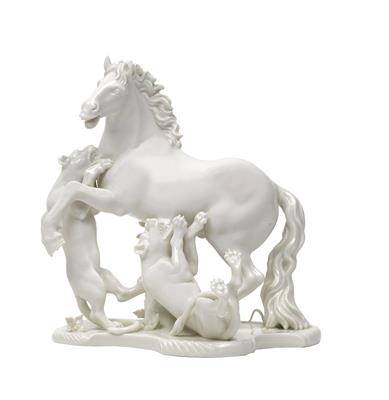 A horse attacked by a panther, - Sklo, Porcelán