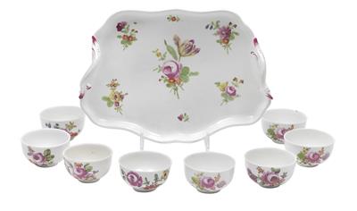 A tray and 8 ‘Turkish’ cups, - Glass and porcelain
