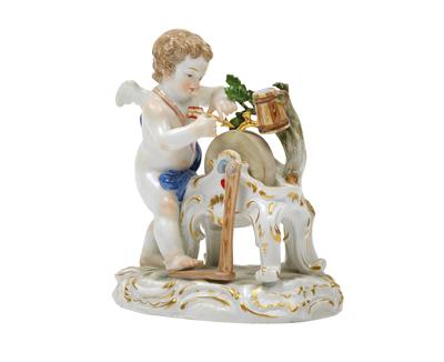 Cupid sharpening an arrow, - Glass and porcelain