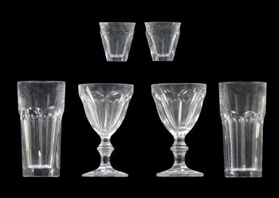 Baccarat – 18 glasses, - Glass and porcelain