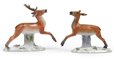 A figure of a fleeing stag and red deer, - Sklo, Porcelán