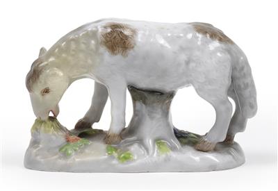 A figure of a grazing sheep, - Sklo, Porcelán