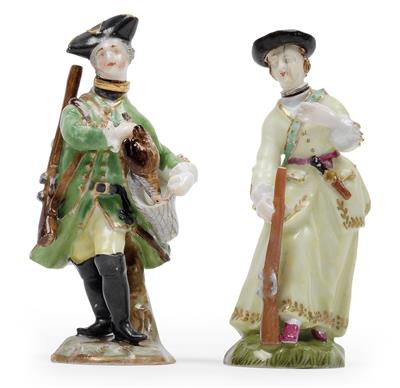 A figure of a huntsman and huntress, in the form of flacons with detachable heads, - Glass and porcelain