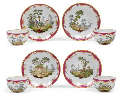 Mocha cups and saucers decorated with hunting scenes after Ridinger, - Sklo, Porcelán