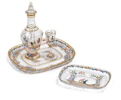 A Lobmeyr carafe with stopper, 1 liqueur glass, and 2 rectangular platters in the Rococo style, - Sklo, Porcelán