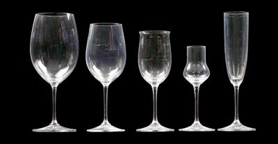 Riedel-Trinkservice, - Glas und Porzellan