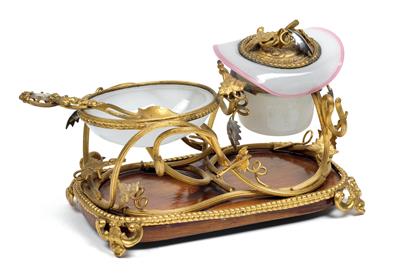 A small epergne with 2 lattimo condiment containers and gilt bronze mounts on wood board, - Sklo a Porcelán