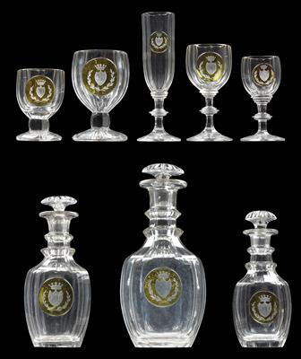 A glass service with 5-pointed crown and bearing the monogram AP, - Sklo a Porcelán