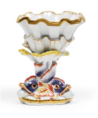 An orange container with “swan relief”, - Vetri e porcellane