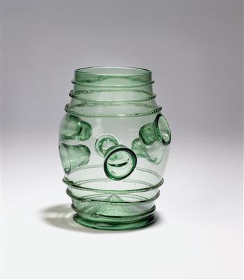 A thumb beaker (‘Daumenglas’) - Sklo a Porcelán
