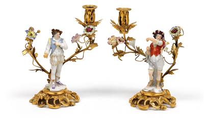 Paar-Kerzenhalter mit "bronze doree" Montierung, Kavalier und Junker, - Glas und Porzellan