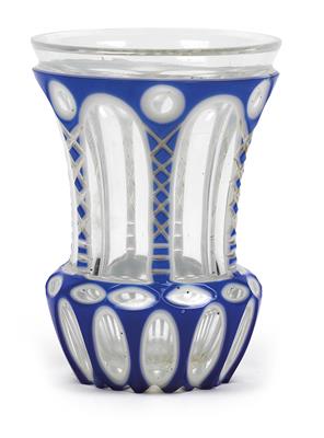 A footed beaker, - Vetri e porcellane