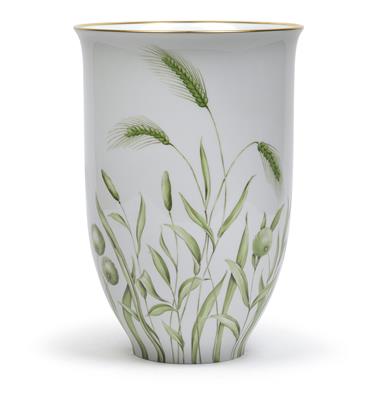 A vase, - Sklo a Porcelán