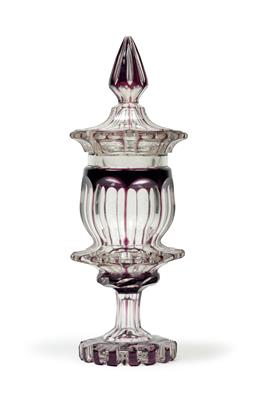 A lidded goblet, - Vetri e porcellane