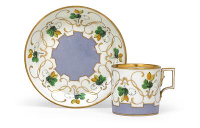 A design cup with design saucer, - Vetri e porcellane