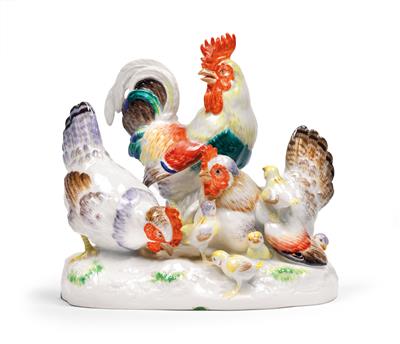 A rooster, 2 hens, and 6 chicks on a grass base, - Sklo a Porcelán