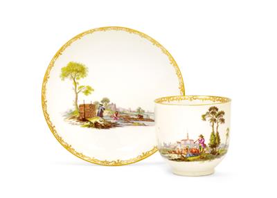 A cup and saucer decorated with landscapes and individuals, - Glass and Porcelain