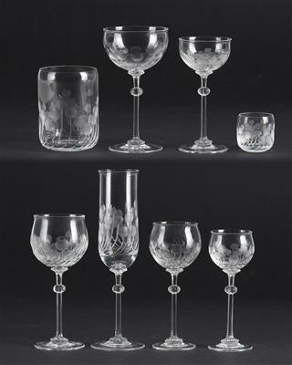 Riedel-Trinkservice, - Glas und Porzellan