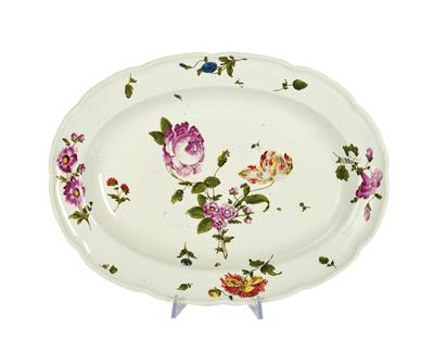 An Oval Platter, - Sklo a Porcelán