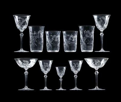 Trinkservice, - Glas und Porzellan - aus dem 18. bis 20. Jahrhundert