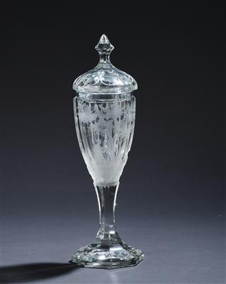 A Covered Goblet with Hunting Motif, Bohemia, second half of the 19th century, - Vetri e porcellane