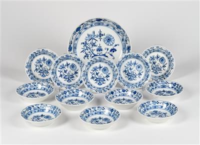 Onion Pattern Bowls, Meissen - Sklo a porcelán