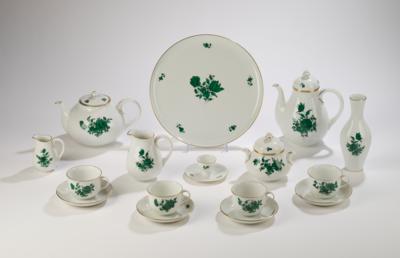 Kaffee- Teeservice, Dekor Maria Theresia, Augarten, Wien um 1980, - Glas und Porzellan