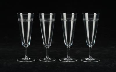 Lobmeyr-Trinkgläser, Musselinglas, TS Nr.4, Perlborde, glatt, Wien um 1980, - Glass & Porcelain