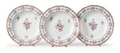 Suppenteller 3 Stück mit "Chintz-Muster", Kaiserliche Manufaktur Wien, 1785, - Sklo a porcelán